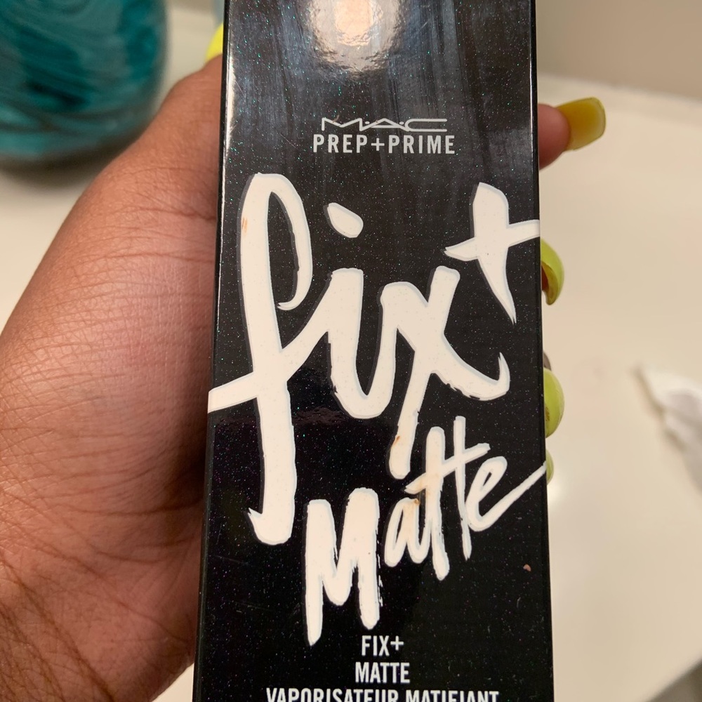 Prep +prime fix +matte  finishing spray
